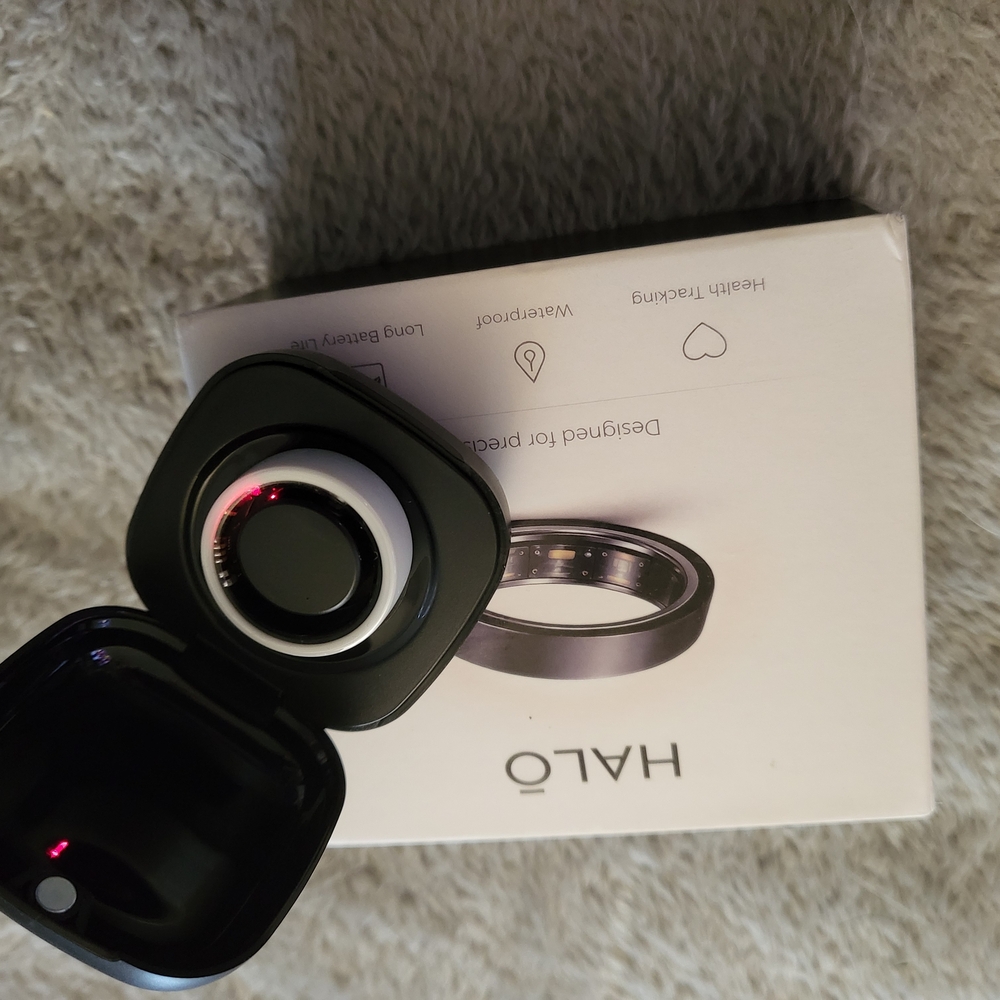 Halo Black and Silver Smart Ring